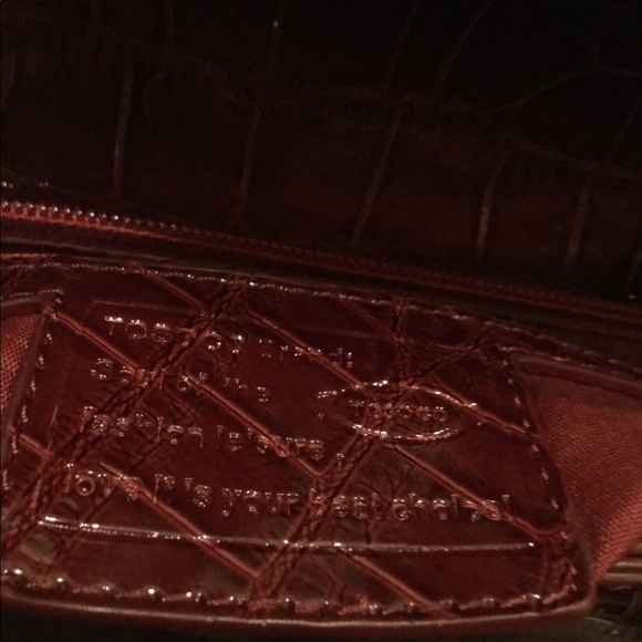 TOSOCO made in Italy RED PURSE W/ SILVER HARDWARE - Picture 4 of 5